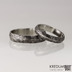 Kovaný nerezový snubní prsten - Klásek tmavý - velikosti 53/4 mm a 67/5 mm