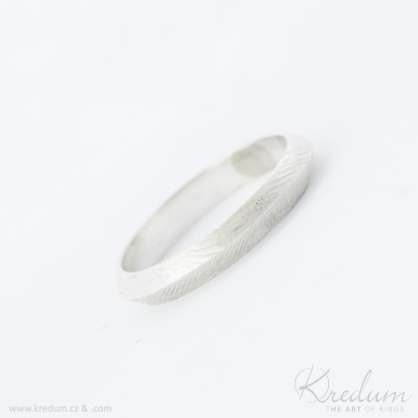 Klas silver - stříbrný snubní prsten - SK4059