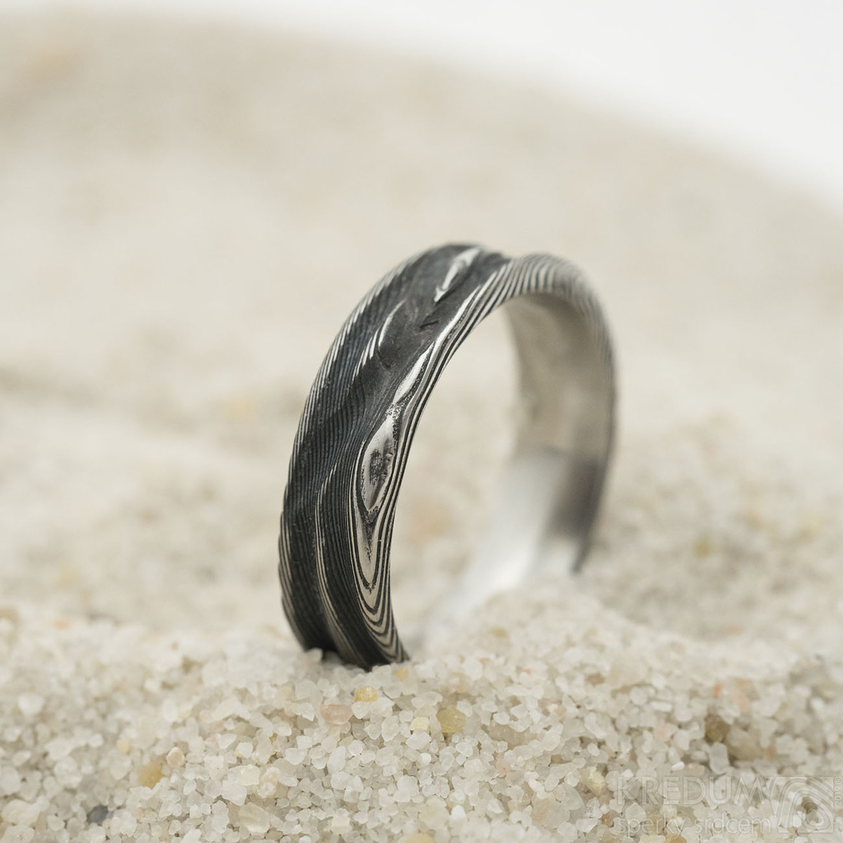 Damascus Wedding Bands: The Complete Guide