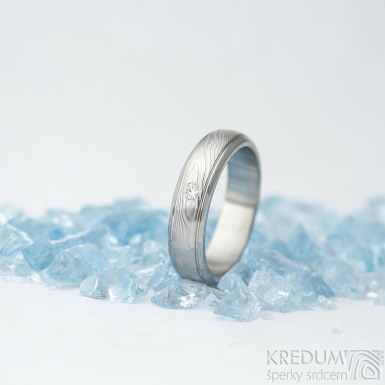 Kasiopea Steel a diamant 2 mm - devo - Kovan snubn prsten z oceli damasteel