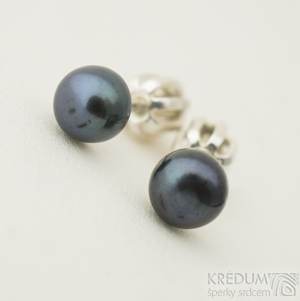 Perlové náušnice - přírodní perly - kiki black 5,3 mm