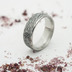 Snubní prsten damasteel - Prima line - velikost 61, šířka 7 mm, tloušťka 2 mm, voda, lept tmavý střední, profil B+CF -  3222
