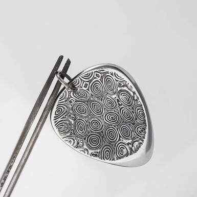 HITMAKER mini, circle dark texture - metal pick, hammered damascus steel pendant