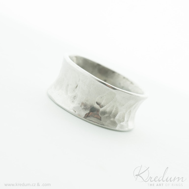 Rafael - kovan snubn prsten z nerezov oceli - V5006