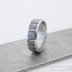 Wood line, tmavý - 63, šířka 7 mm, tloušťka střední - Kovaný snubní prsten z nerezové oceli - K 2484 (4)