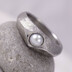 Gracia s pravou perlou - struktura koleka, lept svtl stedn - velikost 54, ka hlavy 7 mm, ka v dlani 4 mm, tlouka v dlani cca 1,8 mm - fl 1144688